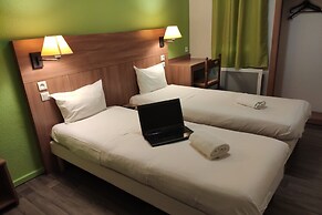 Glisy Hotel