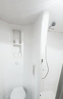 Glisy Hotel