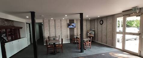 Glisy Hotel