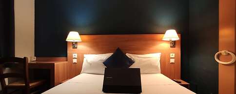 Glisy Hotel