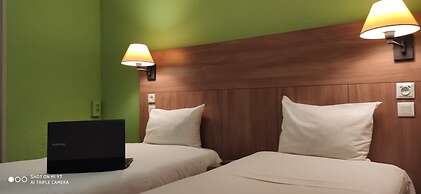 Glisy Hotel
