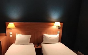 Glisy Hotel