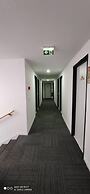 Glisy Hotel