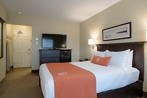 Amsterdam Inn & Suites Sussex