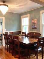 Sands by the Sea Motel