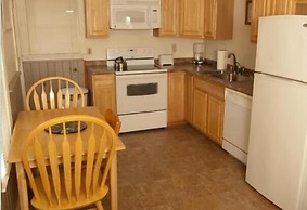 Sands by the Sea Motel