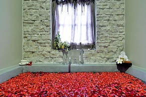 Thames Valley Khao Yai