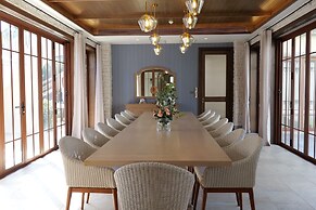 Thames Valley Khao Yai