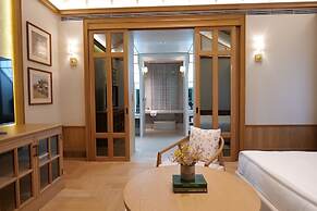 Thames Valley Khao Yai