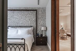 Thames Valley Khao Yai