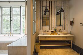 Thames Valley Khao Yai