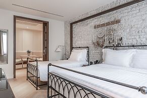 Thames Valley Khao Yai