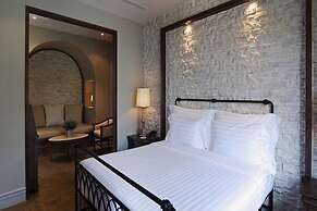 Thames Valley Khao Yai