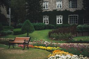 Thames Valley Khao Yai