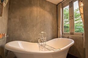 Thames Valley Khao Yai