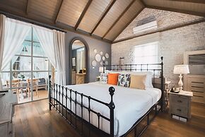 Thames Valley Khao Yai