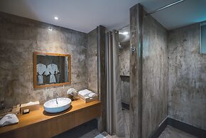 Thames Valley Khao Yai