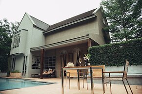 Thames Valley Khao Yai