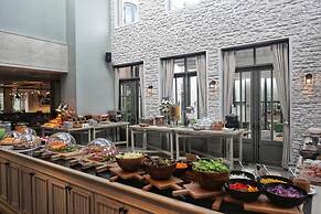 Thames Valley Khao Yai