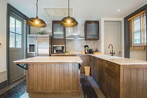 Thames Valley Khao Yai