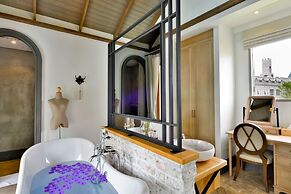 Thames Valley Khao Yai