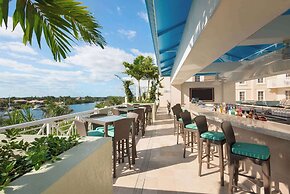 Wyndham Grand Jupiter at Harbourside Place