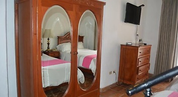Hotel Meson del Mar