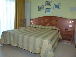 Hotel Ideal