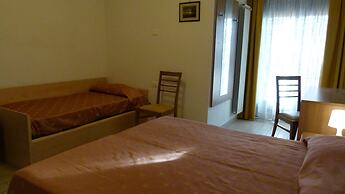 Hotel Ideal
