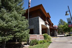Heavenly Village Condos - Grand Residence