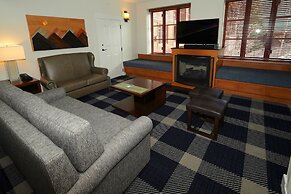 Heavenly Village Condos - Grand Residence