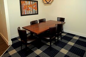 Heavenly Village Condos - Grand Residence