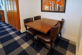 Heavenly Village Condos - Grand Residence