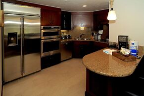Heavenly Village Condos - Grand Residence