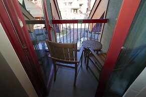 Heavenly Village Condos - Grand Residence