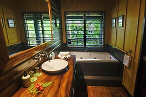 Emaho Sekawa Resort