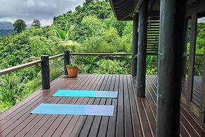 Emaho Sekawa Resort
