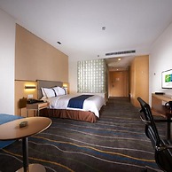 Holiday Inn Express Luoyang City Center by IHG