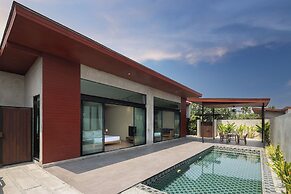 Sea Two Pool Villa Resort