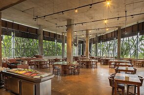 Sea Two Pool Villa Resort