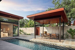 Sea Two Pool Villa Resort