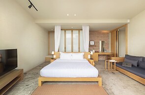 Sea Two Pool Villa Resort