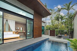 Sea Two Pool Villa Resort