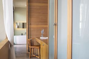 Sea Two Pool Villa Resort