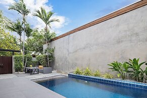 Sea Two Pool Villa Resort