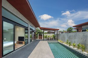 Sea Two Pool Villa Resort