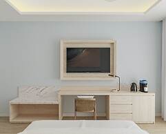 Eriyadu Island Resort