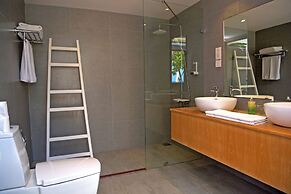 Eriyadu Island Resort