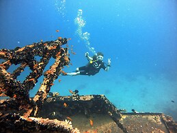 Eriyadu Island Resort