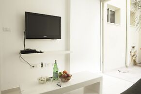 Kerem Hateiminim Apartments